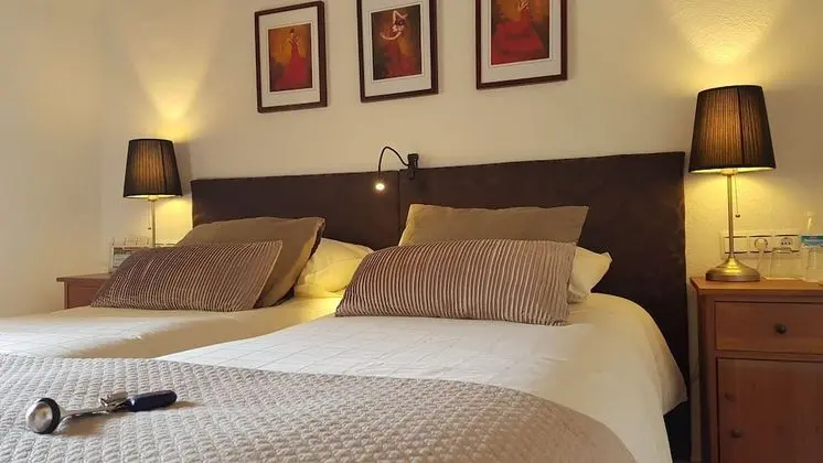 Comfort Tek Büyük Yataklı Oda, 2 Tek Kişilik Yatak