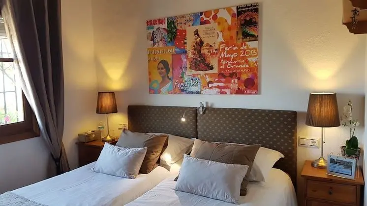 Comfort Tek Büyük Yataklı Oda