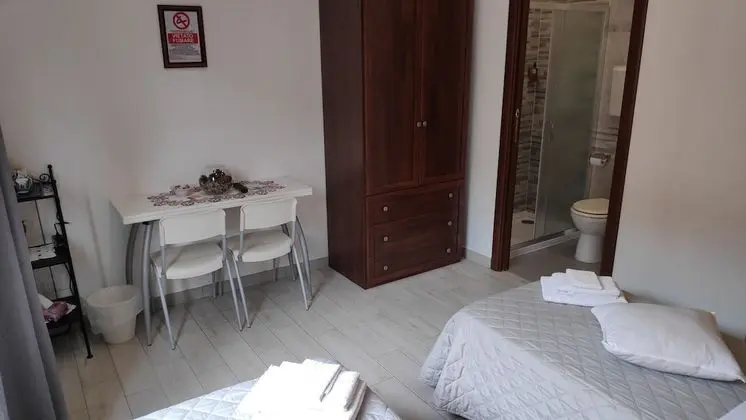 Tek Büyük veya İki Ayrı Yataklı Oda, Banyolu/Duşlu, Şehir Manzaralı