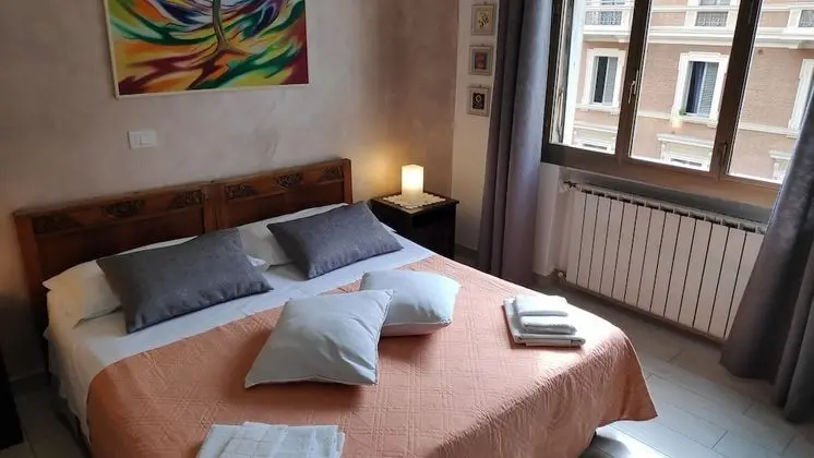 Tek Büyük veya İki Ayrı Yataklı Oda, Banyolu/Duşlu, Şehir Manzaralı