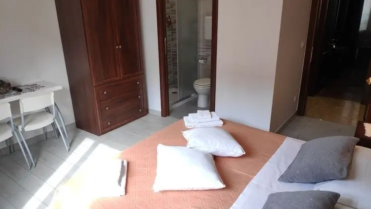 Tek Büyük veya İki Ayrı Yataklı Oda, Banyolu/Duşlu, Şehir Manzaralı