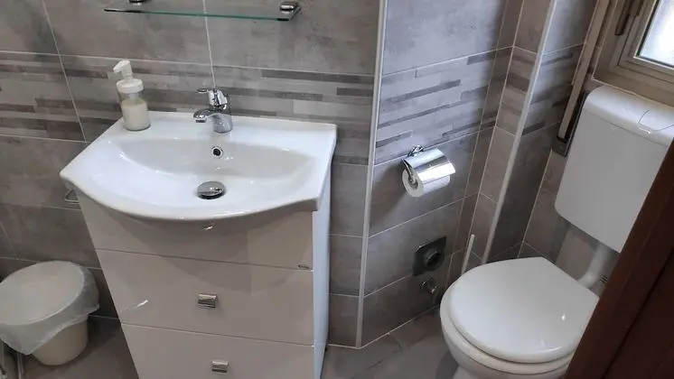 Tek Kişilik Oda, Banyolu/Duşlu