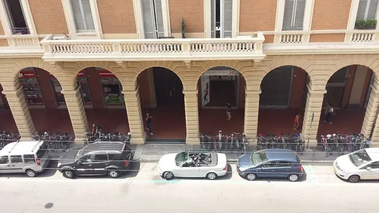 Üç Kişilik Oda, Banyolu/Duşlu, Şehir Manzaralı