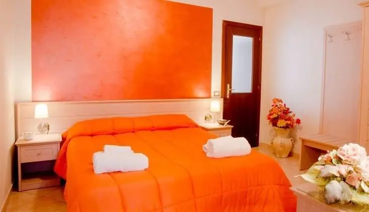 Tek Büyük Yataklı Oda, Bahçe Manzaralı