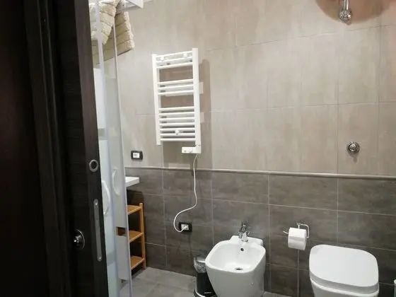 Basic Üç Kişilik Oda