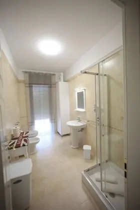 Deluxe Tek Büyük veya İki Ayrı Yataklı Oda, Sigara İçilmez