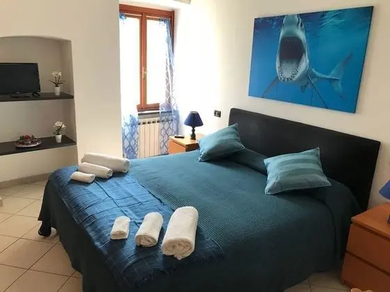 Tek Büyük Yataklı Oda, 1 Büyük (Queen) Boy Yatak, Sigara İçilmez