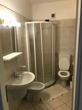 Tek Büyük Yataklı Oda, 1 Büyük (Queen) Boy Yatak, Sigara İçilmez