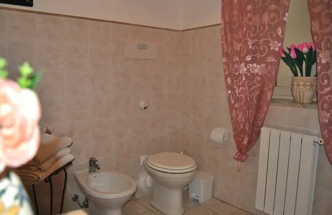 Basic Tek Büyük Yataklı Oda, 1 Çift Kişilik Yatak, Ortak Banyo