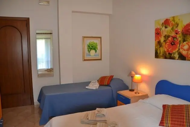 Tek Büyük veya İki Ayrı Yataklı Oda