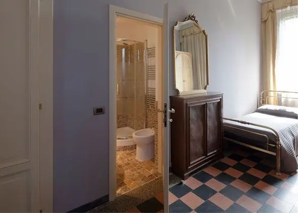 Tek Kişilik Oda, 1 Tek Kişilik Yatak