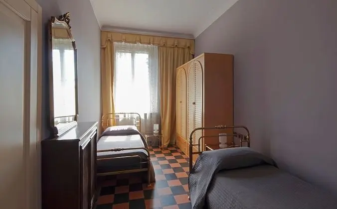 Tek Kişilik Oda, 1 Tek Kişilik Yatak