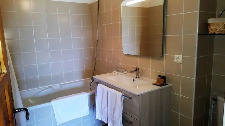 Tek Büyük Yataklı Oda (Era Galeria)