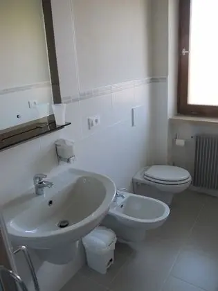 Tek Büyük veya İki Ayrı Yataklı Oda, Bahçe Manzaralı