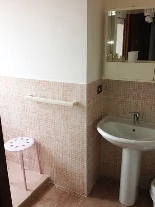 Tek Büyük Yataklı Oda, Sigara İçilmez, Özel Banyo (Valeriana)