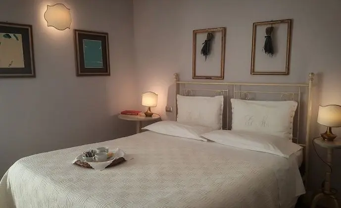 Tek Kişilik Oda, 1 Çift Kişilik Yatak, Sigara İçilmez