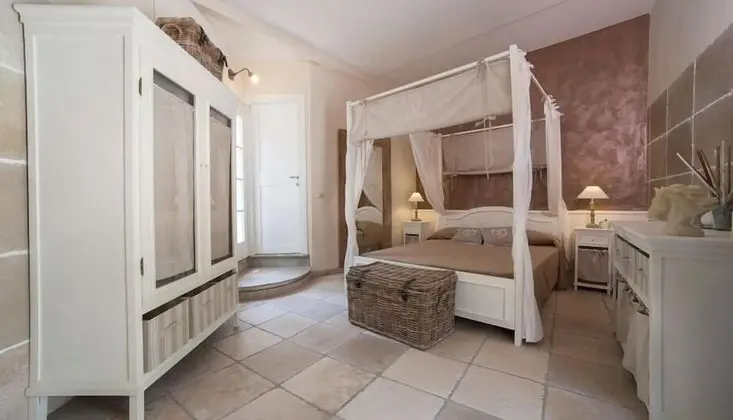 Tek Büyük Yataklı Oda (Toledo)