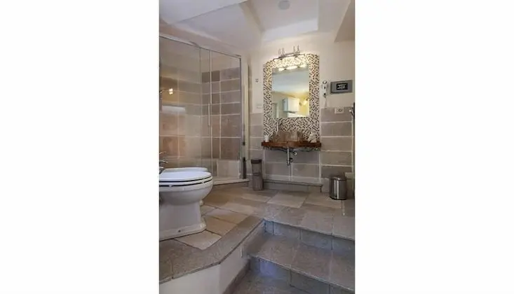 Tek Büyük Yataklı Oda (Toledo)