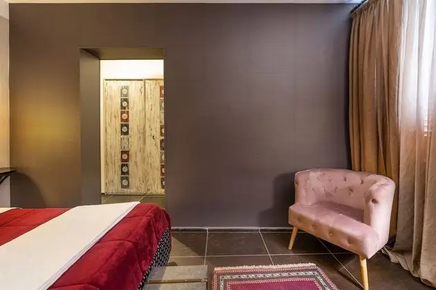 Classic Tek Büyük Yataklı Oda