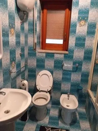 Basic Tek Büyük Yataklı Oda, Ortak Banyo