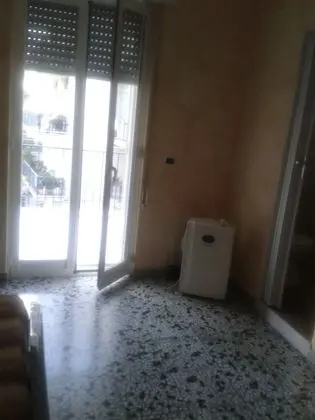 Basic Üç Kişilik Oda, Banyolu/Duşlu