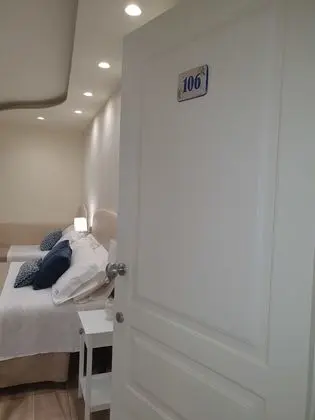 Tek Büyük Yataklı Oda