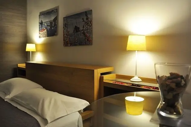 Tek Büyük Yataklı Oda (Private External Bath)