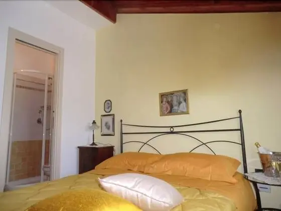 Standard Tek Büyük Yataklı Oda, Bahçe Manzaralı
