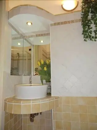 Standard Tek Büyük Yataklı Oda, Bahçe Manzaralı