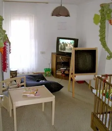 Tek Büyük Yataklı Oda, 1 Büyük (Queen) Boy Yatak