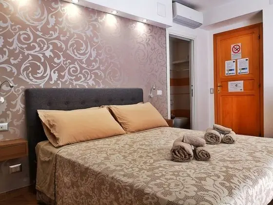 Superior Tek Büyük Yataklı Oda