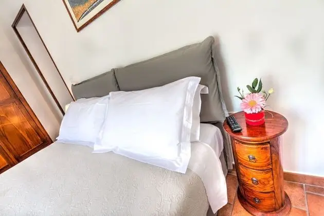 Standard Tek Büyük Yataklı Oda