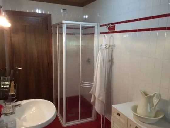 Üç Kişilik Oda, Özel Banyo (External)