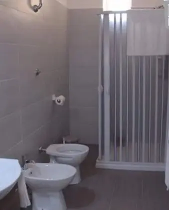 Standard Üç Kişilik Oda