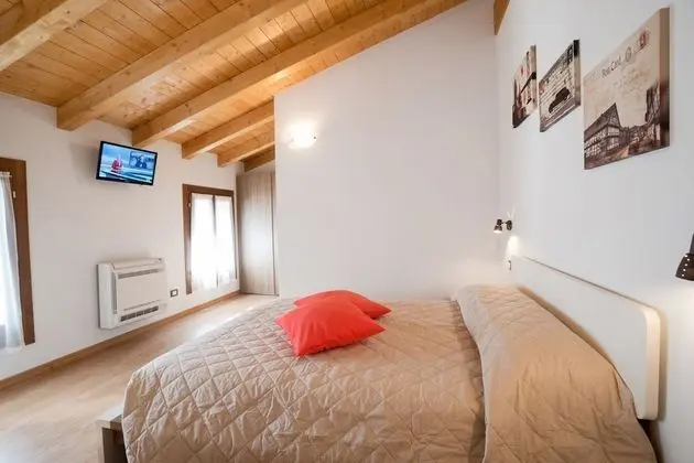 Comfort Tek Büyük Yataklı Oda, Tepe Manzaralı (2A)