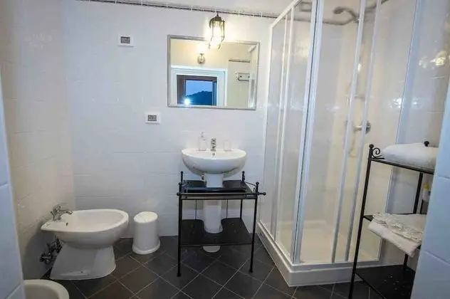 Deluxe Tek Büyük Yataklı Oda, 1 Büyük (Queen) Boy Yatak, Özel Banyo, Okyanusa Sıfır