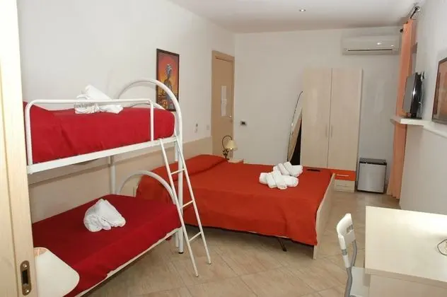 Dört Kişilik Oda