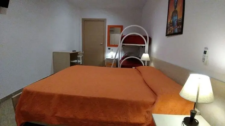 Dört Kişilik Oda