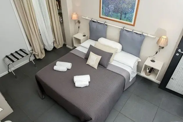 Tek Büyük veya İki Ayrı Yataklı Oda