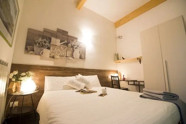 Comfort Tek Büyük veya İki Ayrı Yataklı Oda, Veranda, Zemin Kat