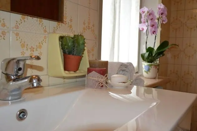 Oda, Ortak Banyo, Bahçe Manzaralı