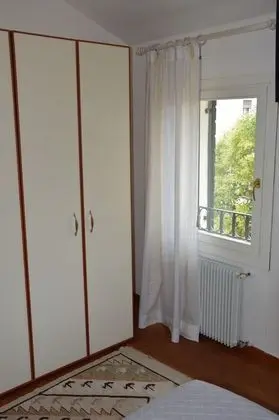 Tek Kişilik Oda, Ortak Banyo