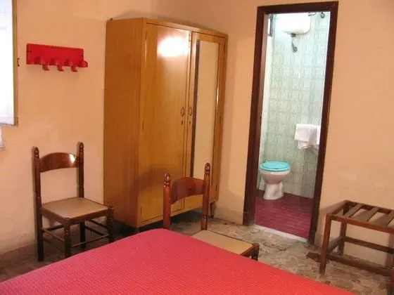 Tek Kişilik Oda