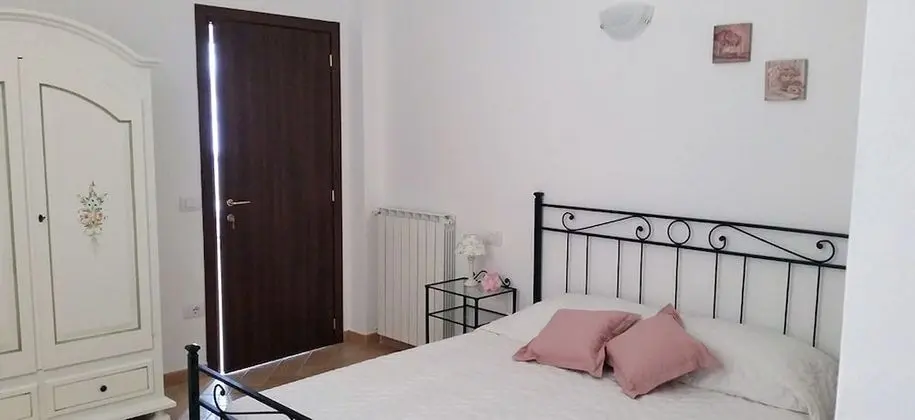 Standard Tek Büyük Yataklı Oda, Banyolu/Duşlu, Bahçe Manzaralı