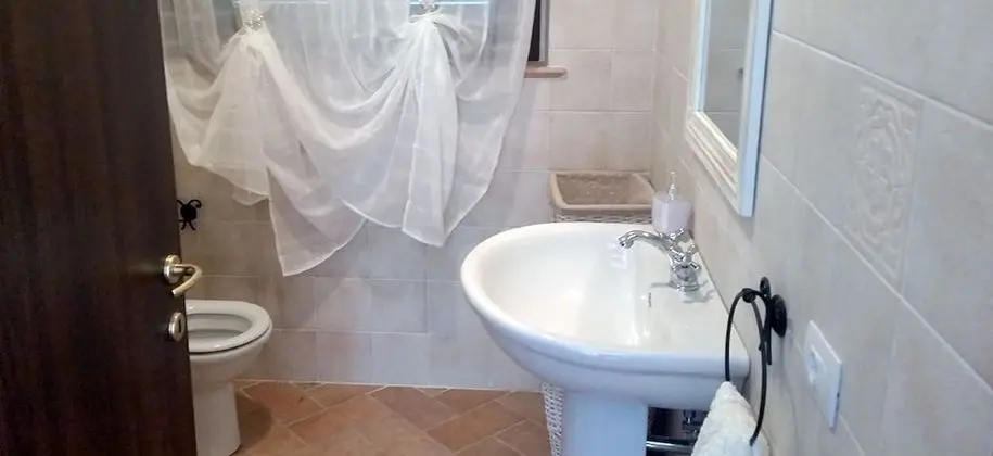 Standard Tek Büyük Yataklı Oda, Banyolu/Duşlu, Bahçe Manzaralı