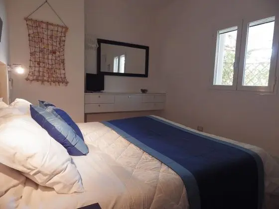 Basic Tek Büyük Yataklı Oda