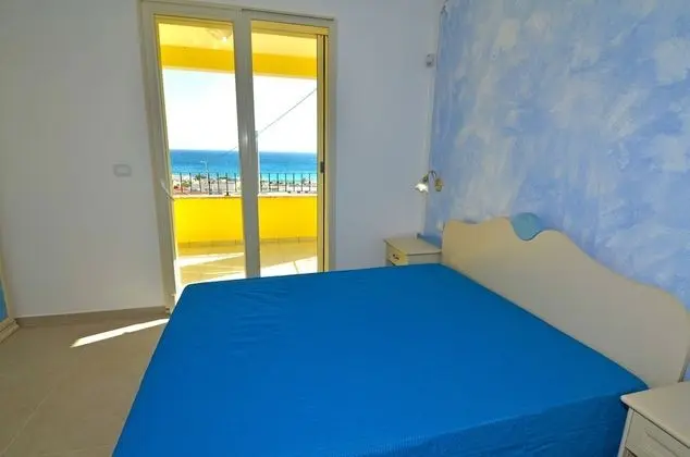 Deluxe Tek Büyük Yataklı Oda, Deniz Manzaralı