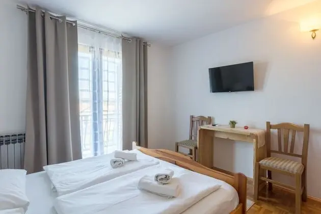 Tek Büyük Yataklı Oda, Balkon