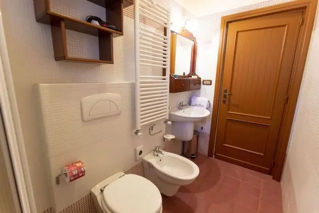 Standard Dört Kişilik Oda, Özel Banyo, Bahçe Manzaralı