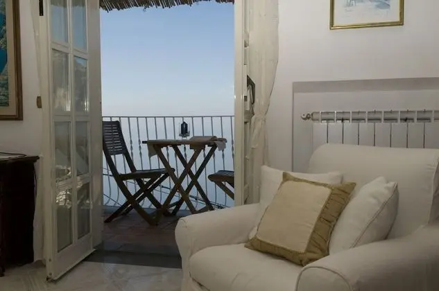 Tek Büyük Yataklı Oda, Balkon, Deniz Manzaralı